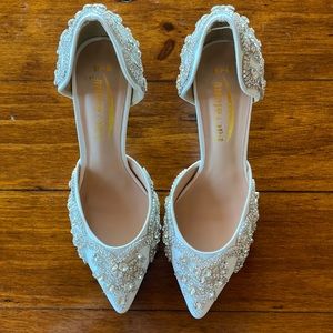 Wedding or gown heels